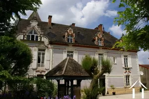 Maison de Maître te koop rully, bourgogne, FS126/358M Afbeelding - 2