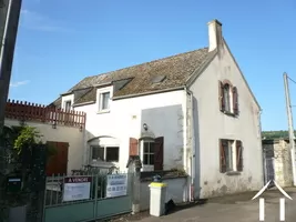 Dorpshuis te koop meursault, bourgogne, MI88VM Afbeelding - 1