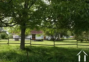 front of the house seen from pasture