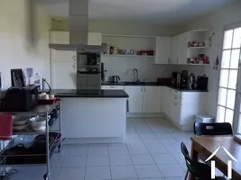 luxurious living kitchen