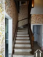 staircade needing new wallpaper