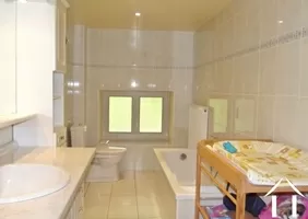 upstairs bathroom