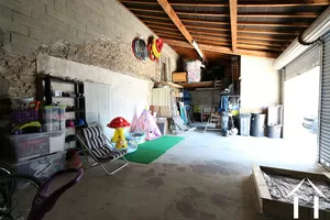 Garage & workshop