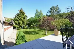 Garden with terrace