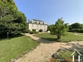 Woonhuis te koop , Li1002 Afbeelding - 1