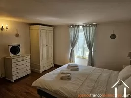 Woonhuis te koop chalus, auvergne, Li1010 Afbeelding - 10