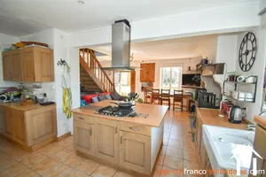 Woonhuis te koop neuvic entier, limousin, Li1012 Afbeelding - 8