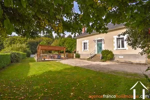 Woonhuis te koop la croisille sur briance, limousin, Li894 Afbeelding - 1