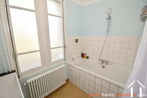 Dorpshuis te koop meilhards, limousin, Li942 Afbeelding - 19