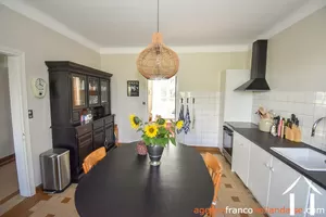 Dorpshuis te koop meilhards, limousin, Li942 Afbeelding - 4