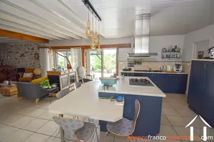 Woonhuis te koop chateauneuf la foret, limousin, Li990 Afbeelding - 10