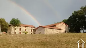 Woonboerderij te koop neulise, rhône-alpen, AP030071010 Afbeelding - 1