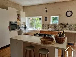 Maison de Maître te koop arronnes, auvergne, AP030071025 Afbeelding - 3