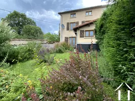 Dorpshuis te koop ambert, auvergne, AP030071030 Afbeelding - 1