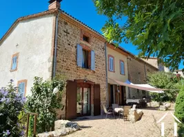 Authentiek stenen huis  te koop ceilloux, auvergne, AP030071031 Afbeelding - 8