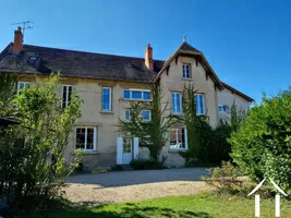 Authentiek stenen huis  te koop bessay sur allier, auvergne, AP030071041 Afbeelding - 10