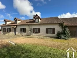 Woonboerderij te koop bost, auvergne, AP030071061 Afbeelding - 1