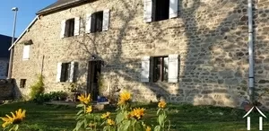 Woonboerderij te koop st gervais d auvergne, auvergne, AP030071097 Afbeelding - 1
