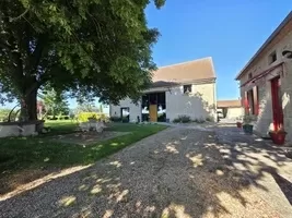 Woonhuis te koop effiat, auvergne, AP030071102 Afbeelding - 8