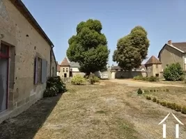 Woonhuis te koop noyant d allier, auvergne, AP030071125 Afbeelding - 10