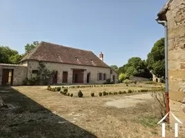 Woonhuis te koop noyant d allier, auvergne, AP030071125 Afbeelding - 2