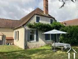 Cottage te koop le brethon, auvergne, AP03007952 Afbeelding - 1