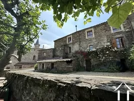 Authentiek stenen huis  te koop roquessels, languedoc-roussillon, 11-2481 Afbeelding - 1