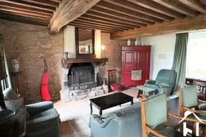 Woonboerderij te koop ouroux en morvan, bourgogne, CvH5539m Afbeelding - 3