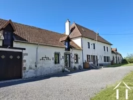 Voormalige boerderij geheel gemoderniseerd