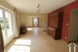 Eetkamer en woonkamer