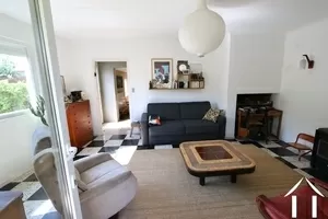 Salon gezien vanuit de tuin