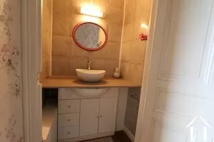 Wastafel in slaapkamer 2