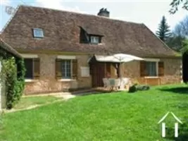 Stenen huis te koop bij Rouffignac Saint Cernin de Reilhac