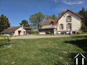 Boerderij met bijgebouwen Ref # AP030071058 