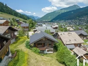 chalet 4 slaapkamers - dichtbij het centrum van morzine Ref # C4209 