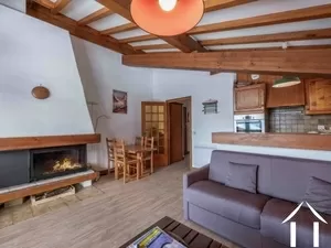 Charmant appartement met 2 slaapkamers - rochebrune Ref # C6533 