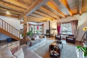 Chalet in een typisch dorp - panoramisch uitzicht Ref # C6550(3713) 