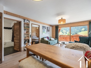 Twee slaapkamers - open uitzicht - dicht bij het dorpscentrum Ref # C6748 