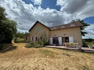 Prachtig gerenoveerd comfortabel plattelands huis met adembenemend uitzicht Ref # DF5613 
