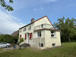 mooi gelegen huis in dromerige Bourgondische setting Ref # CvH5616L 