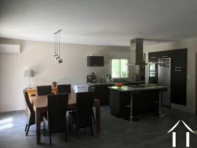 Bungalow, Huis op 1 level te koop caromb, provence-alpen-côte d'azur, 11-2370 Afbeelding - 2