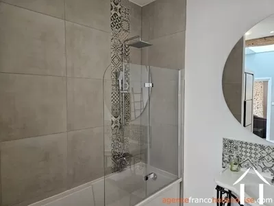 Woonhuis te koop chalus, auvergne, Li1010 Afbeelding - 38