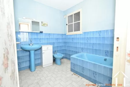 Woonhuis te koop , Li1046 Afbeelding - 8
