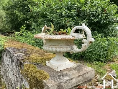 Huis met gastverblijf te koop rochechouart, limousin, Li1054 Afbeelding - 65