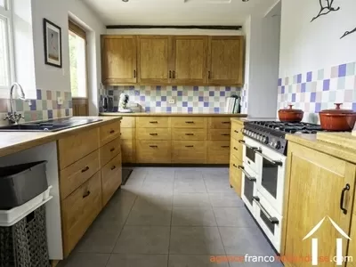 Huis met gastverblijf te koop lubersac, limousin, Li1070 Afbeelding - 9