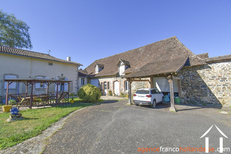Huis met gastverblijf te koop st germain les belles, limousin, Li1075 Afbeelding - 37