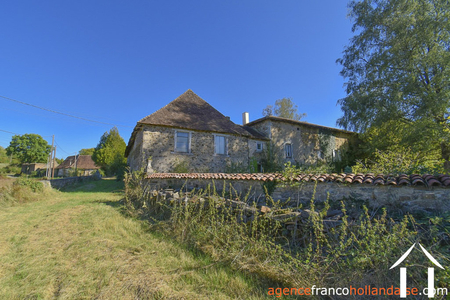 Huis met gastverblijf te koop st germain les belles, limousin, Li1075 Afbeelding - 39