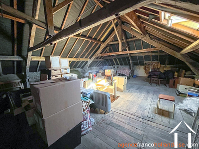 Dorpshuis te koop , Li1081 Afbeelding - 23