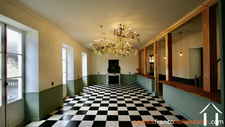 Kasteel te koop chateauneuf la foret, limousin, Li724 Afbeelding - 12