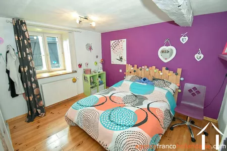 Woonhuis te koop chateauneuf la foret, limousin, Li990 Afbeelding - 28